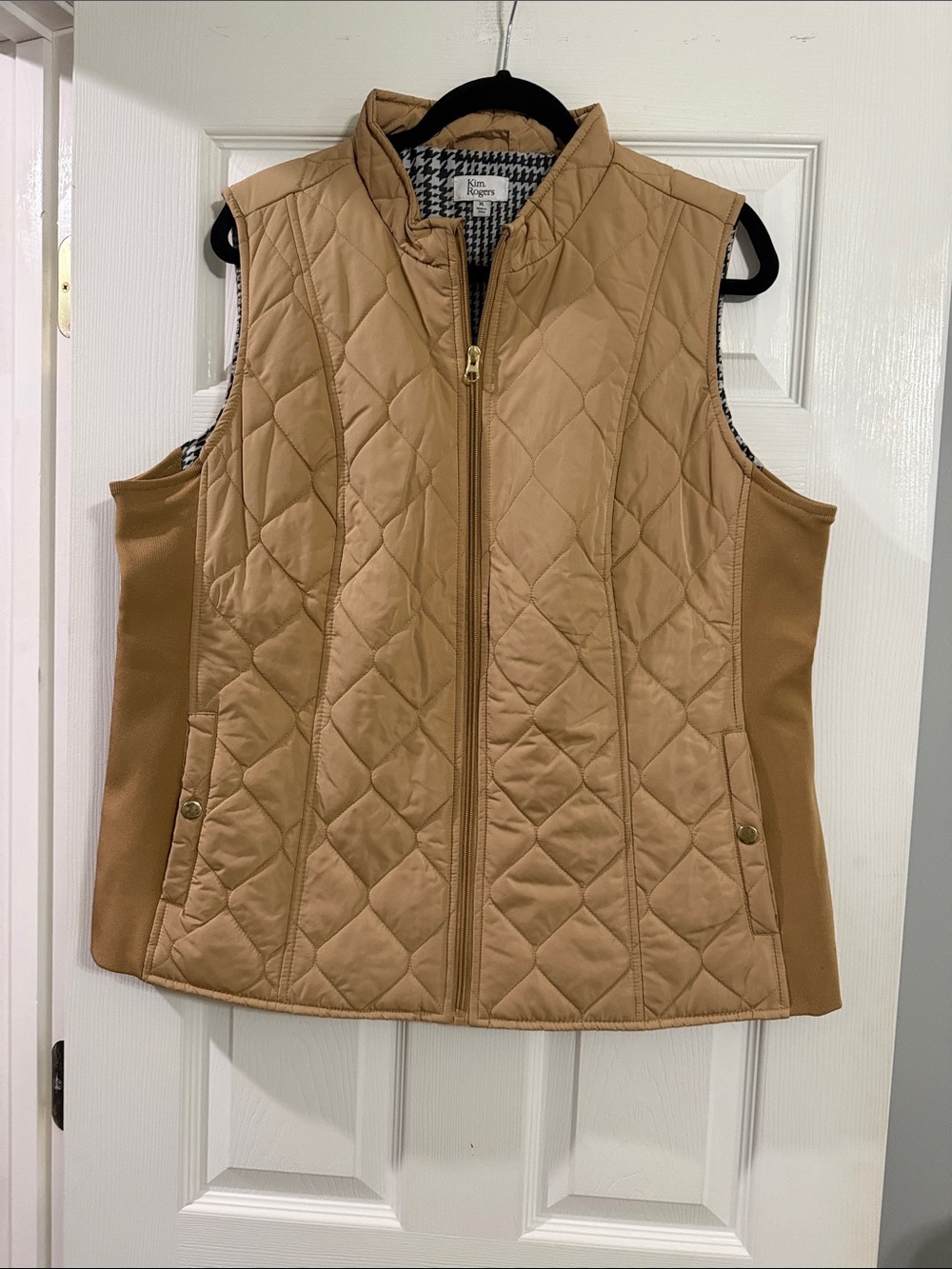 Kim Rogers Quilted Tan Sleeveless Vest with Side Panel New no tags